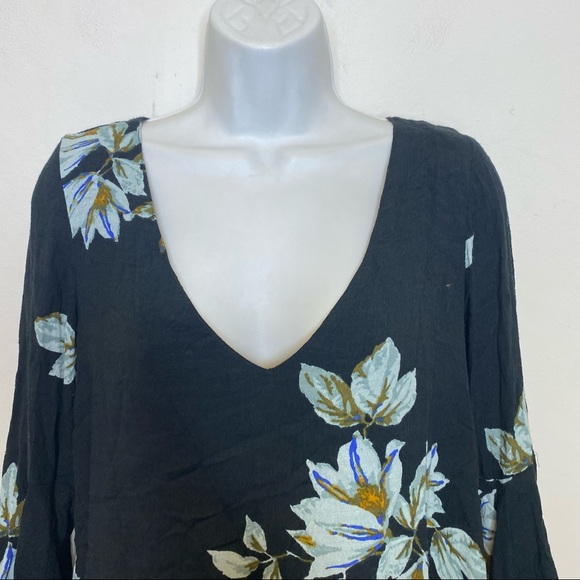 Free People Floral Navy Wanderer bell sleeve Mini dress Size XS - Picture 5 of 15